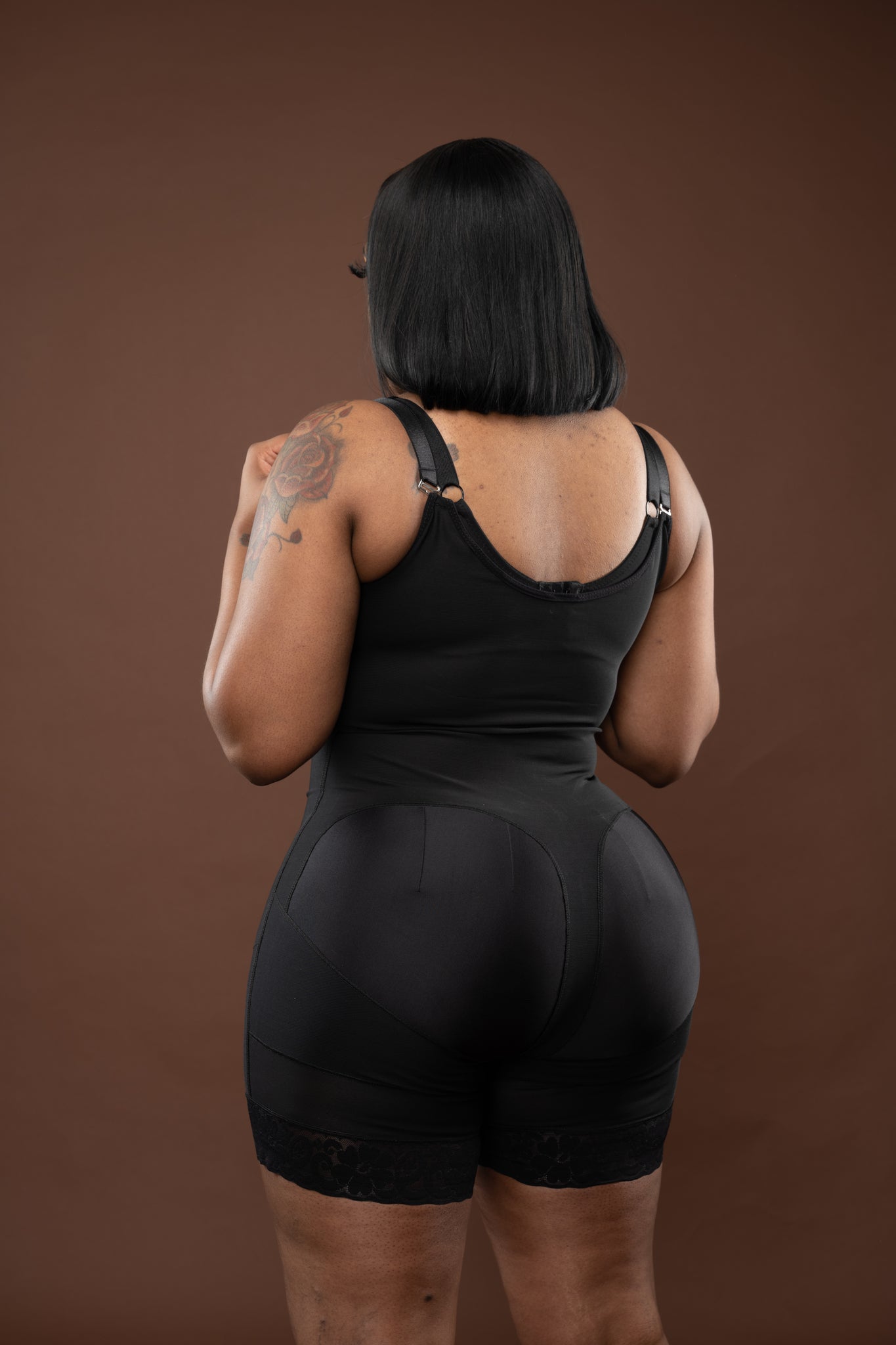 Stage 2 Faja Elias Recovery mid thigh in black for liposuction, plastic surgery