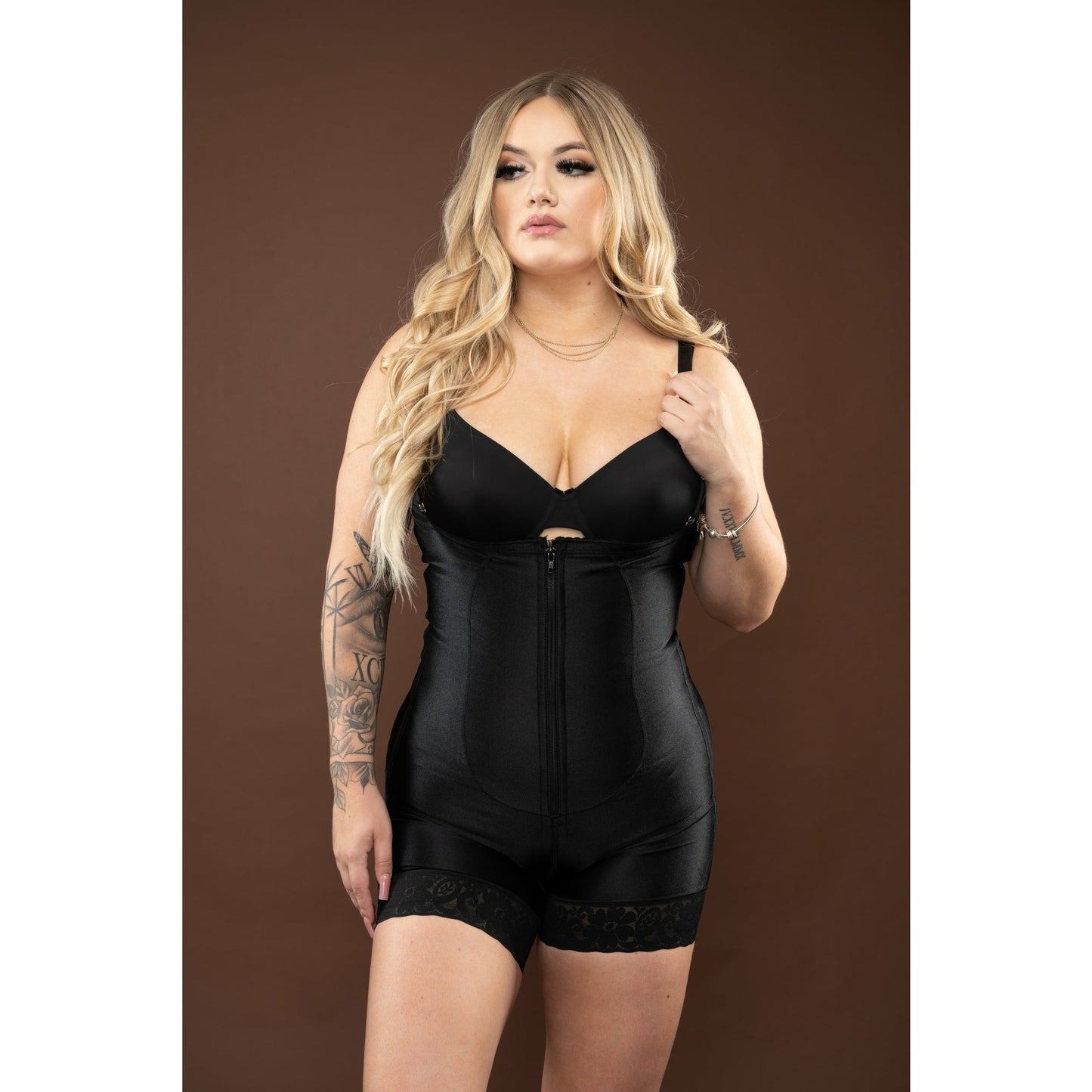 Stage 2 Faja with mesh booty for liposuction and BBL Elias Recovery